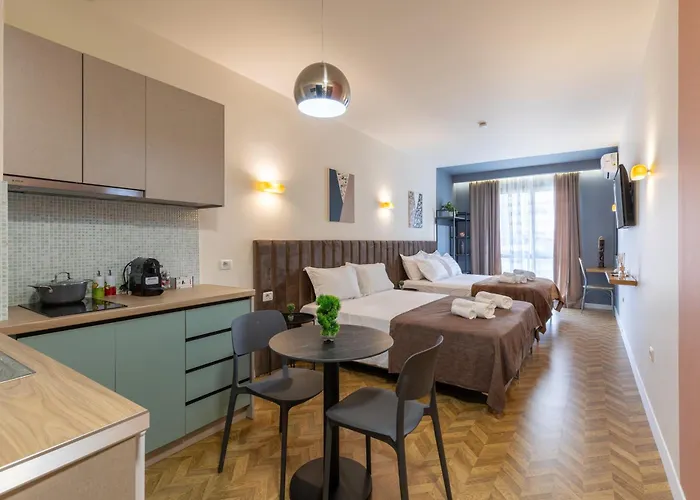 Luxury Suite Studio City Centre